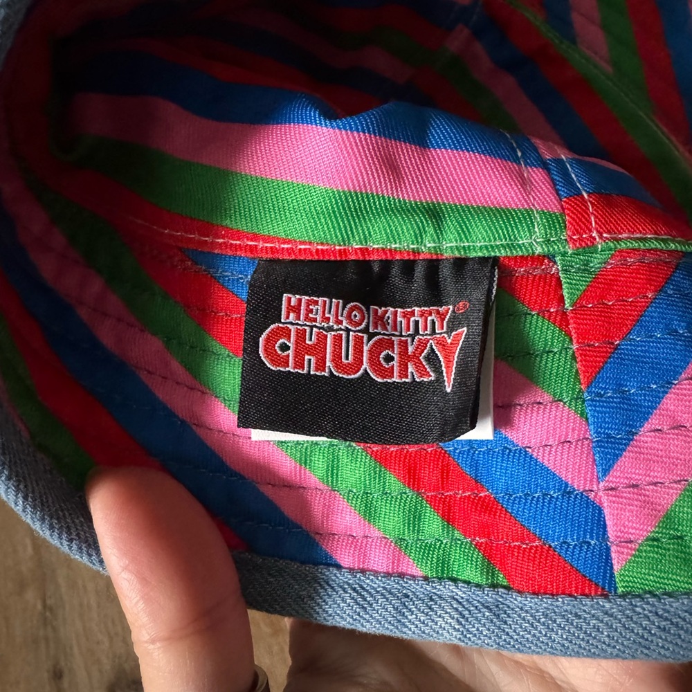 Universal Studios Hello Kitty Chucky Reversible B… - image 3